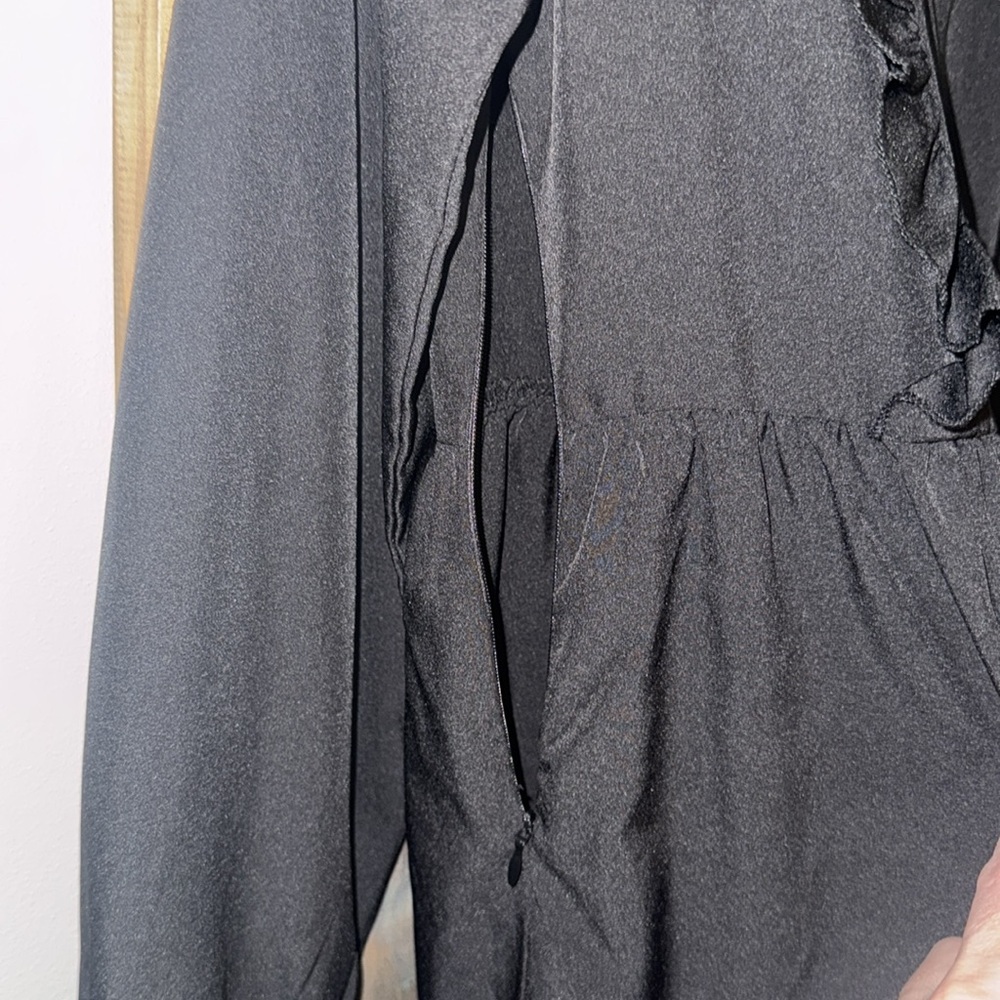 Black Midi Dress from SHEIN with Ruffled Accent and Side Zipper Size Large - Picture 10 of 10